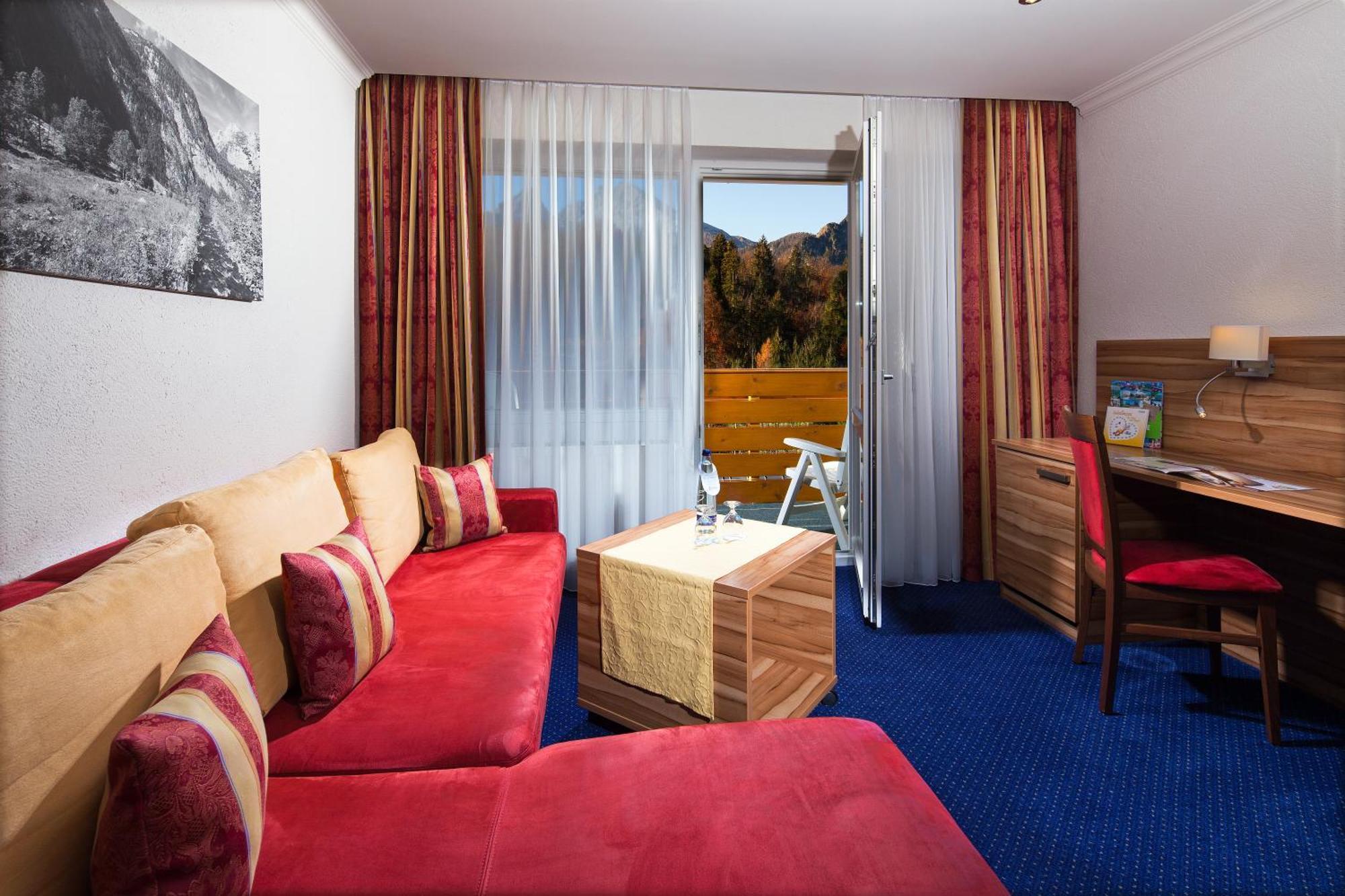 Alm- & Wellnesshotel Alpenhof Schoenau am Koenigsee Exterior photo